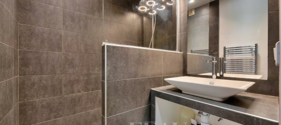 Квартира с 5 комнатами в Сен-Клу, Франция № 175117 7