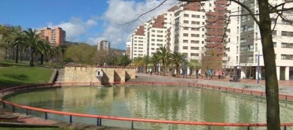 Квартира с 3 спальнями в Страна Басков, Испания № 157141 3