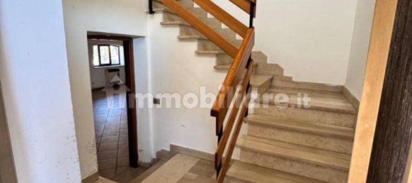 Villa de 4 dormitorios en Avezzano, Italy No. 226558 7
