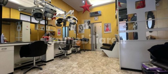 1 room Commercial property in Bologna, Italy No. 333185 10