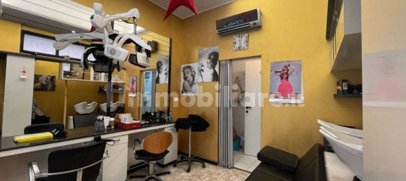 1 room Commercial property in Bologna, Italy No. 333185 16