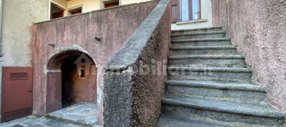 3 rooms Apartment in Tremezzina, Italy No. 90767 2