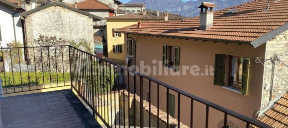 3 rooms Apartment in Tremezzina, Italy No. 90767 4