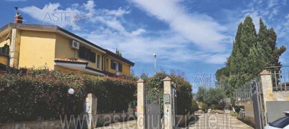 7-Zimmer Wohnung in Mendicino, Italy, Nr. 180763 9