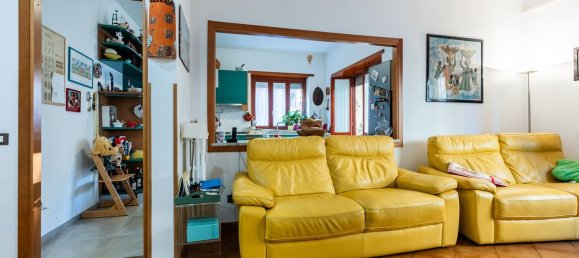 5 bedrooms Apartment in Rome, Italy No. 338009 14