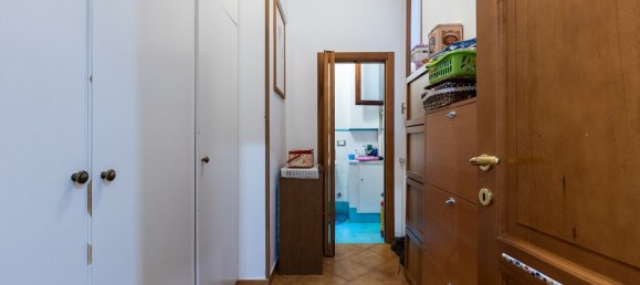 5 bedrooms Apartment in Rome, Italy No. 338009 47