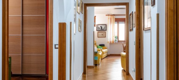 5 bedrooms Apartment in Rome, Italy No. 338009 40