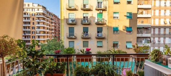 5 bedrooms Apartment in Rome, Italy No. 338009 22