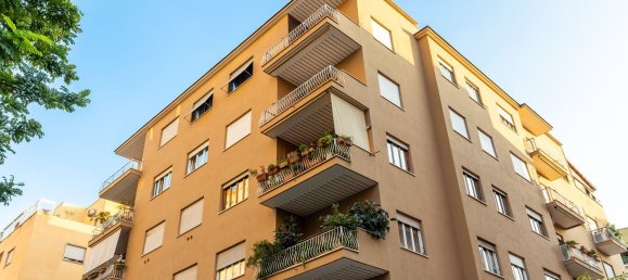 5 bedrooms Apartment in Rome, Italy No. 338009 2