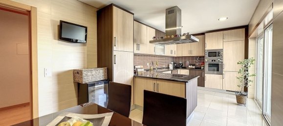 4 bedrooms Apartment in Portimao, Portugal No. 73878 6