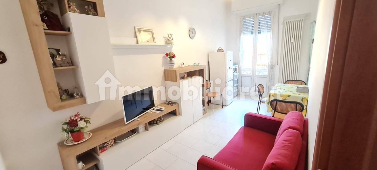 2 bedrooms Apartment in Milan, Italy No. 249281