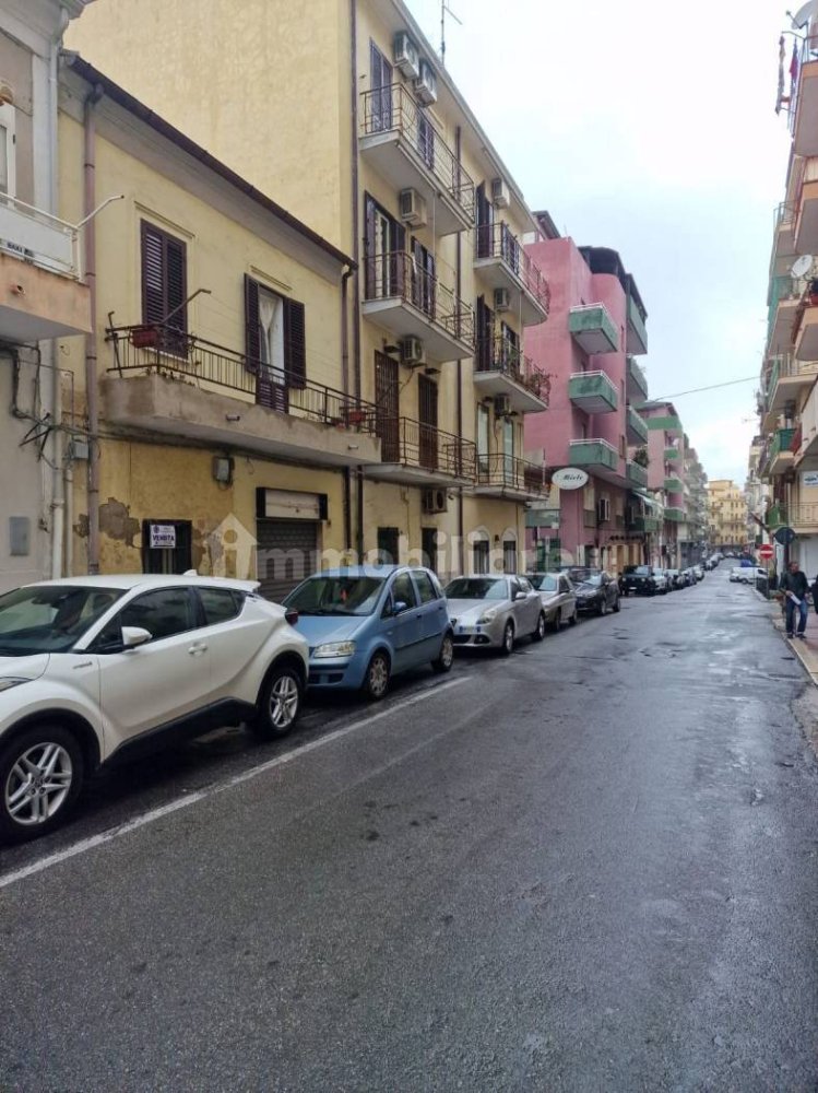 1 bedroom Apartment in Crotone, Italy No. 220500