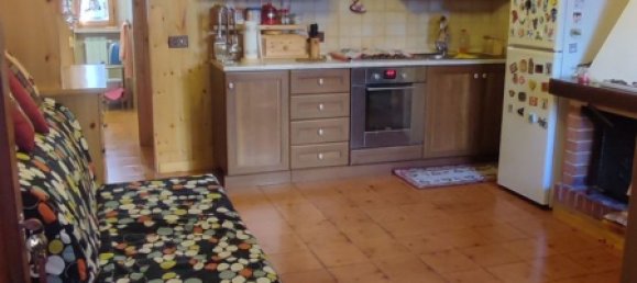 2 rooms Apartment in Rocca di Cambio, Italy No. 140290 7