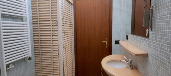 3 rooms Apartment in Padua, Italy No. 212667 10