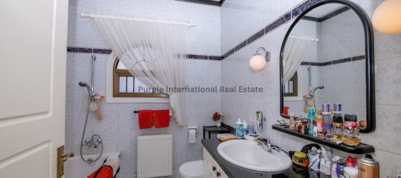 5 bedrooms Villa in Tala, Cyprus No. 985 29