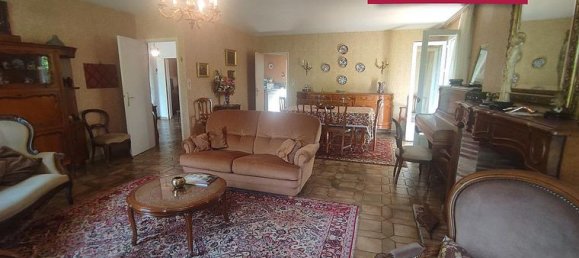 3 Schlafzimmer Haus in Dissay, France, Nr. 311856 2