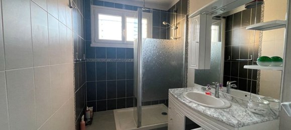 Дом с 4 спальнями в Орлеан, Франция № 270844 21