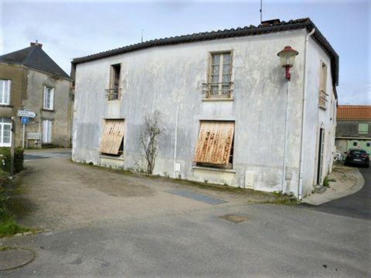 5 Schlafzimmer Haus in Chantonnay, France, Nr. 29739