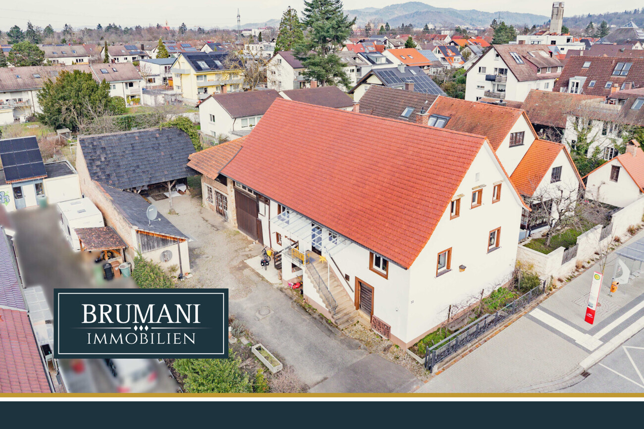 4 rooms House in Freiburg im Breisgau, Germany No. 51606