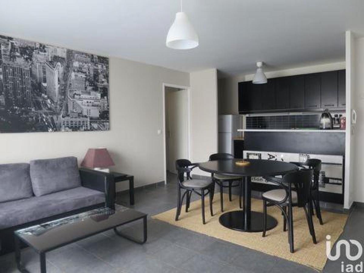 Кондоминиум  с 2 спальнями в Мо, Франция № 36049