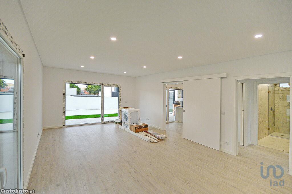 Villa T3 em Setúbal, Portugal N.º 132180