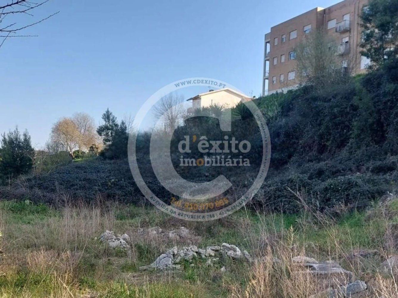  Land in Paredes, Portugal No. 273493