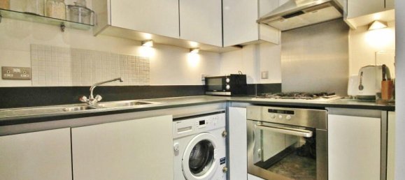 2 bedrooms Apartment in Egham, United Kingdom No. 8649 3