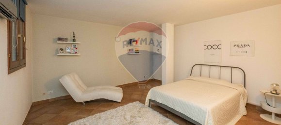 3 rooms Apartment in Seriate, Italy No. 303802 19