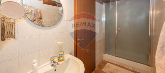 3 rooms Apartment in Seriate, Italy No. 303802 21