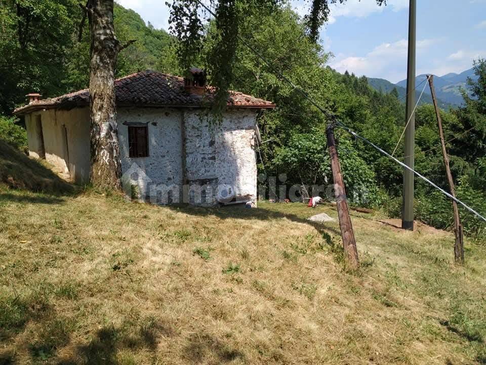 2 bedrooms House in Pezzaze, Italy No. 251024
