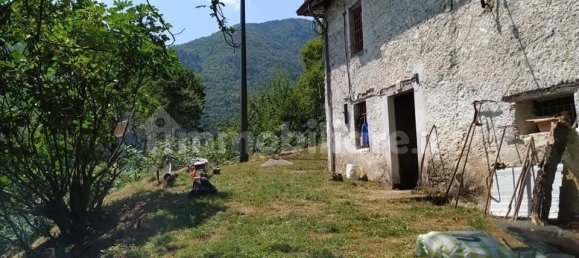 2 bedrooms House in Pezzaze, Italy No. 251024 2