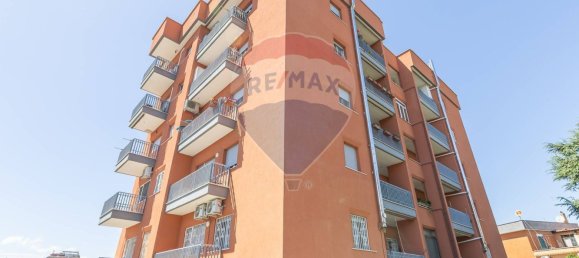 Квартира с 2 спальнями в Рим, Италия № 352673 15