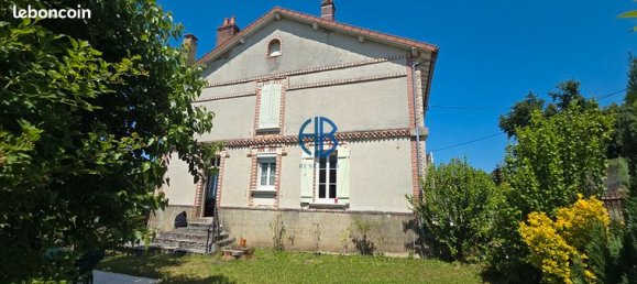 3 bedrooms House in Vergigny, France No. 359735 7