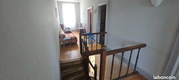 3 bedrooms House in Vergigny, France No. 359735 6