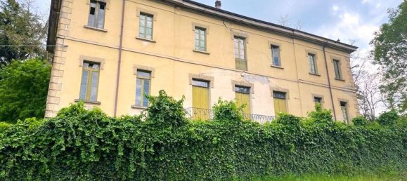 7 rooms Villa in Albinea, Italy No. 69976 12