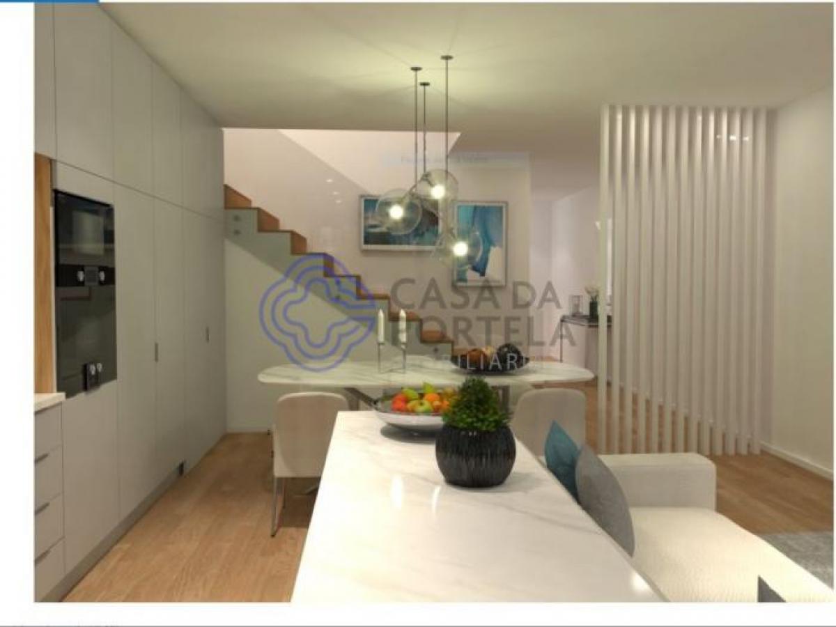 4 bedrooms House in Porto, Portugal No. 3811