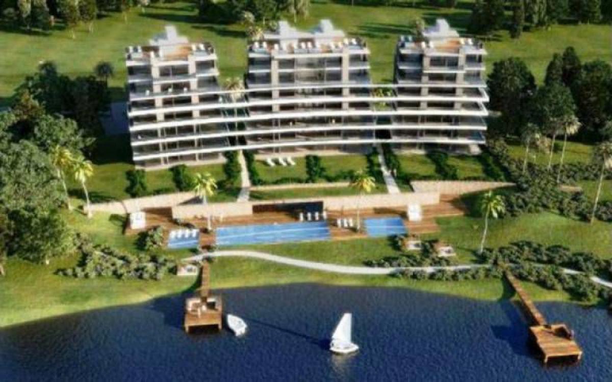 3 bedrooms Apartment in Tigre, Argentina No. 2383