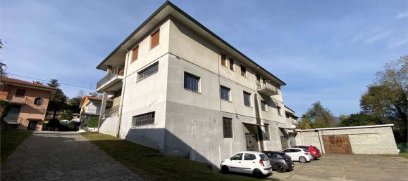 5 Schlafzimmer Gebäude in Besozzo, Italy, Nr. 72619 21