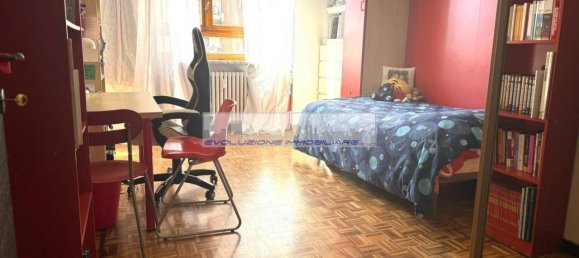 2 rooms Apartment in Turin, Italy No. 40793 21