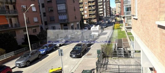 2 rooms Apartment in Turin, Italy No. 40793 26