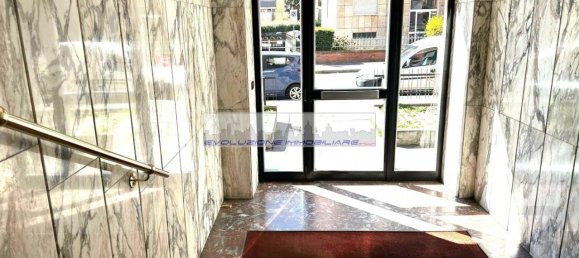 2 rooms Apartment in Turin, Italy No. 40793 5