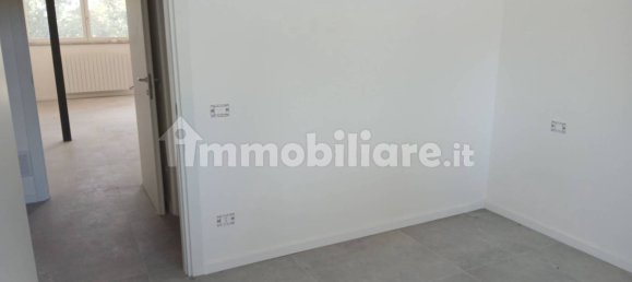 3-Zimmer Gewerbliche Immobilie in Milan, Italy, Nr. 341832 10