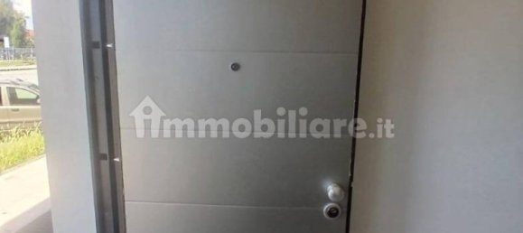 3-Zimmer Gewerbliche Immobilie in Milan, Italy, Nr. 341832 5