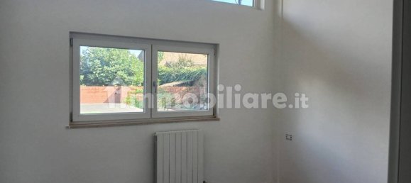 3-Zimmer Gewerbliche Immobilie in Milan, Italy, Nr. 341832 8