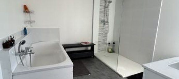 4 bedrooms House in Pont-Audemer, France No. 355984 19