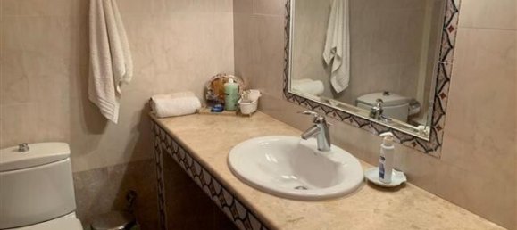 5 bedrooms Villa in Vasilika, Greece No. 3931 16