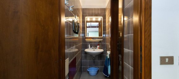 Propriété commerciale à Lissone, Italy 52m² No. 4951 12