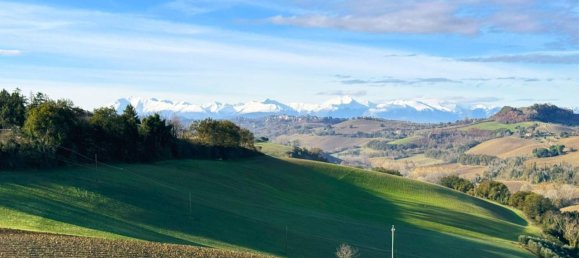 5 rooms House in Fermo, Italy No. 145479 11