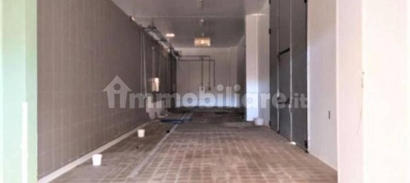 3062m² Warehouse in Giuliano Teatino, Italy No. 318860 9