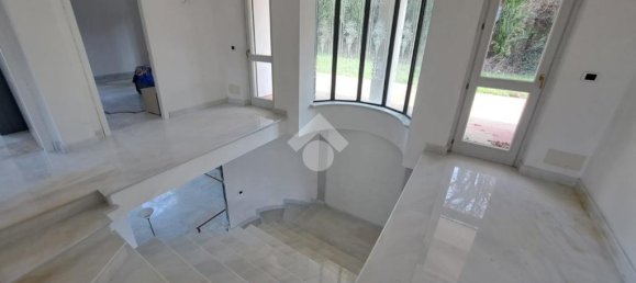 Villa de 3 dormitorios en Patrica, Italy No. 310123 16